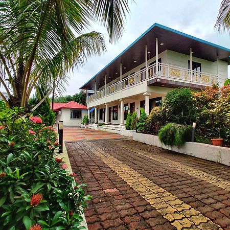The Village Resorts Karjat Exteriér fotografie